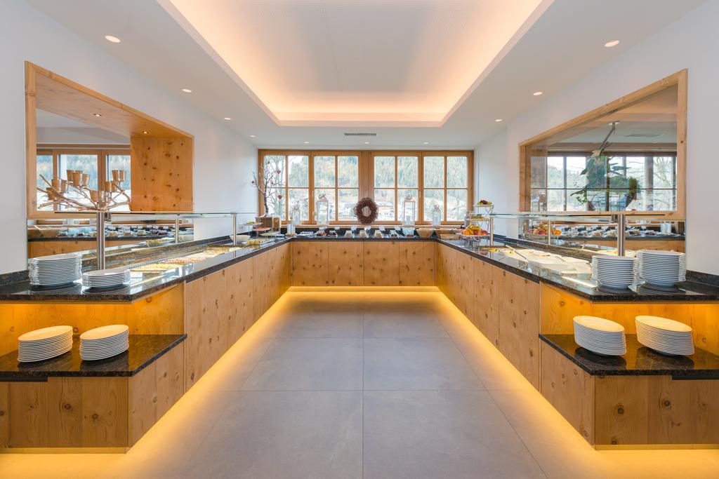 Hotel Forellenhof Флахау Стая снимка