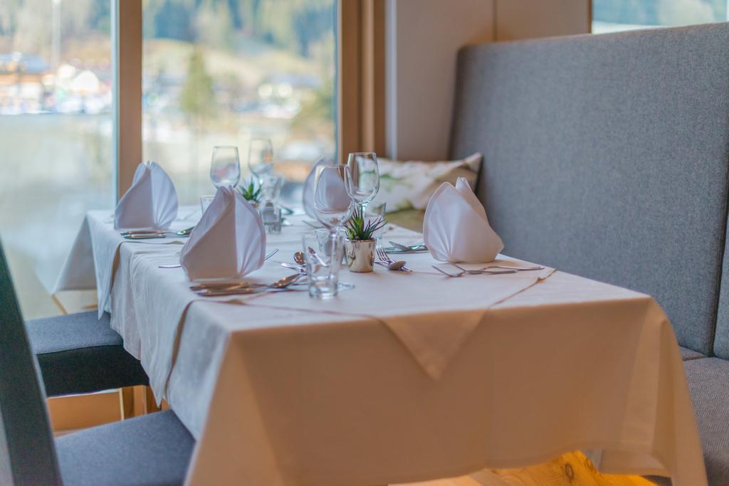 Hotel Forellenhof Флахау Стая снимка